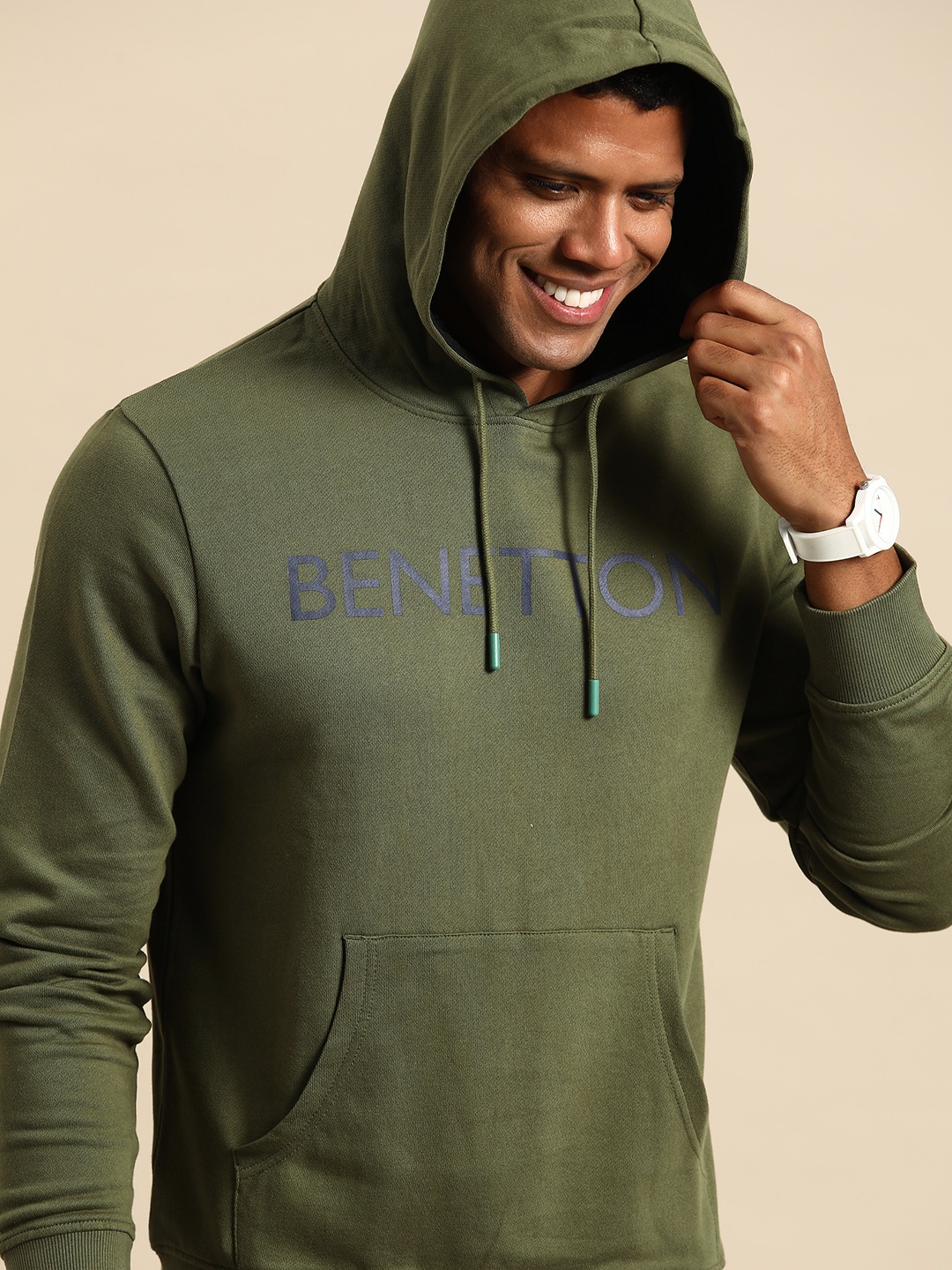 

United Colors of Benetton Men Pure Cotton Printed Hooded Sweatshirt, Olive