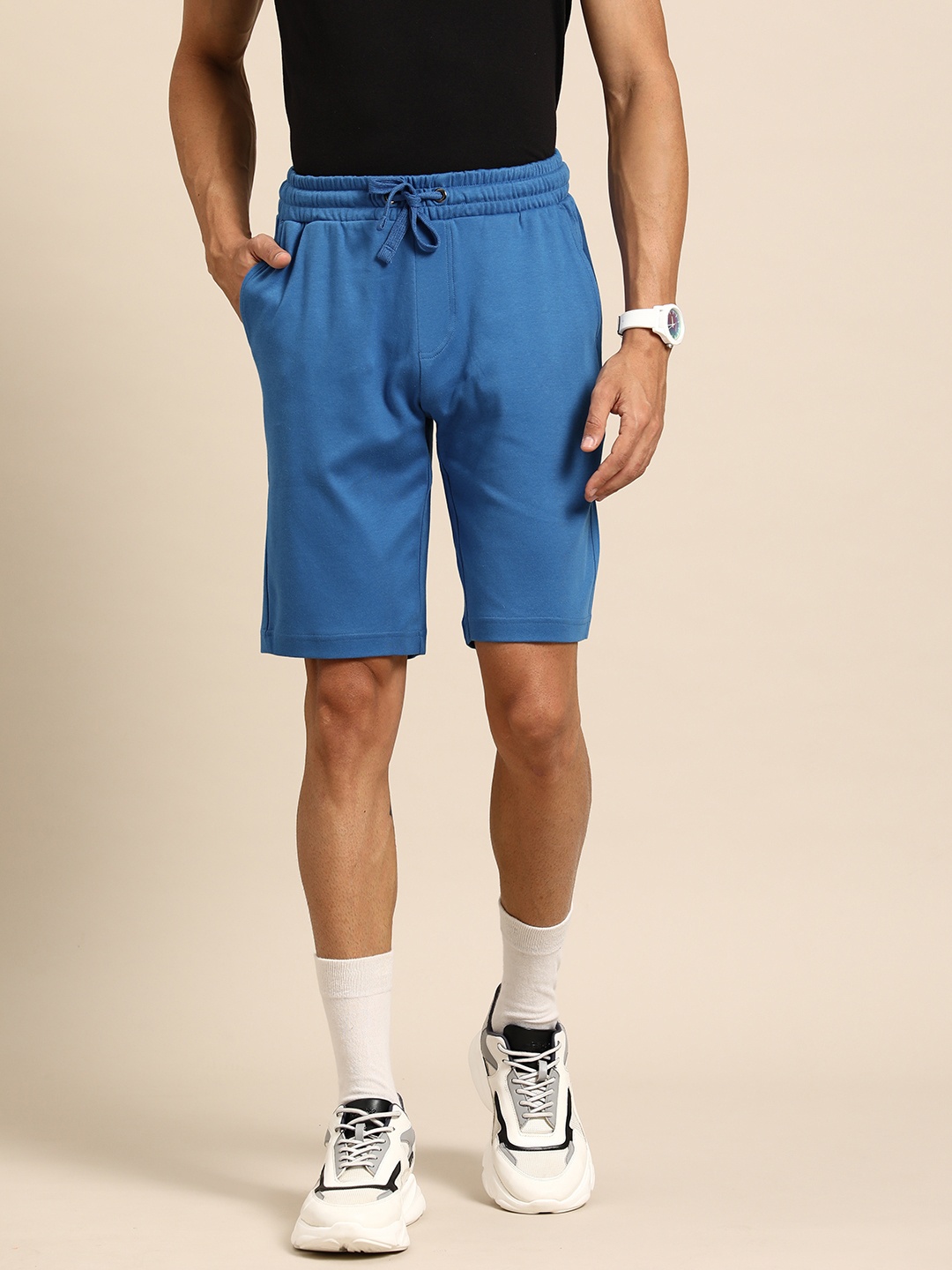 

United Colors of Benetton Men Pure Cotton Slim Fit Shorts, Blue