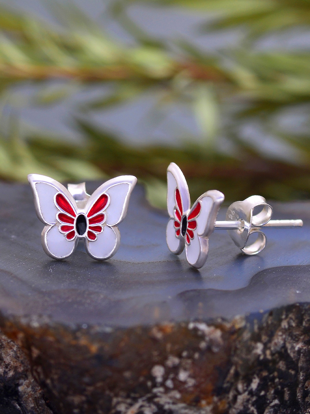 

Abhooshan Pure 925 Sterling Silver Contemporary Studs Earrings