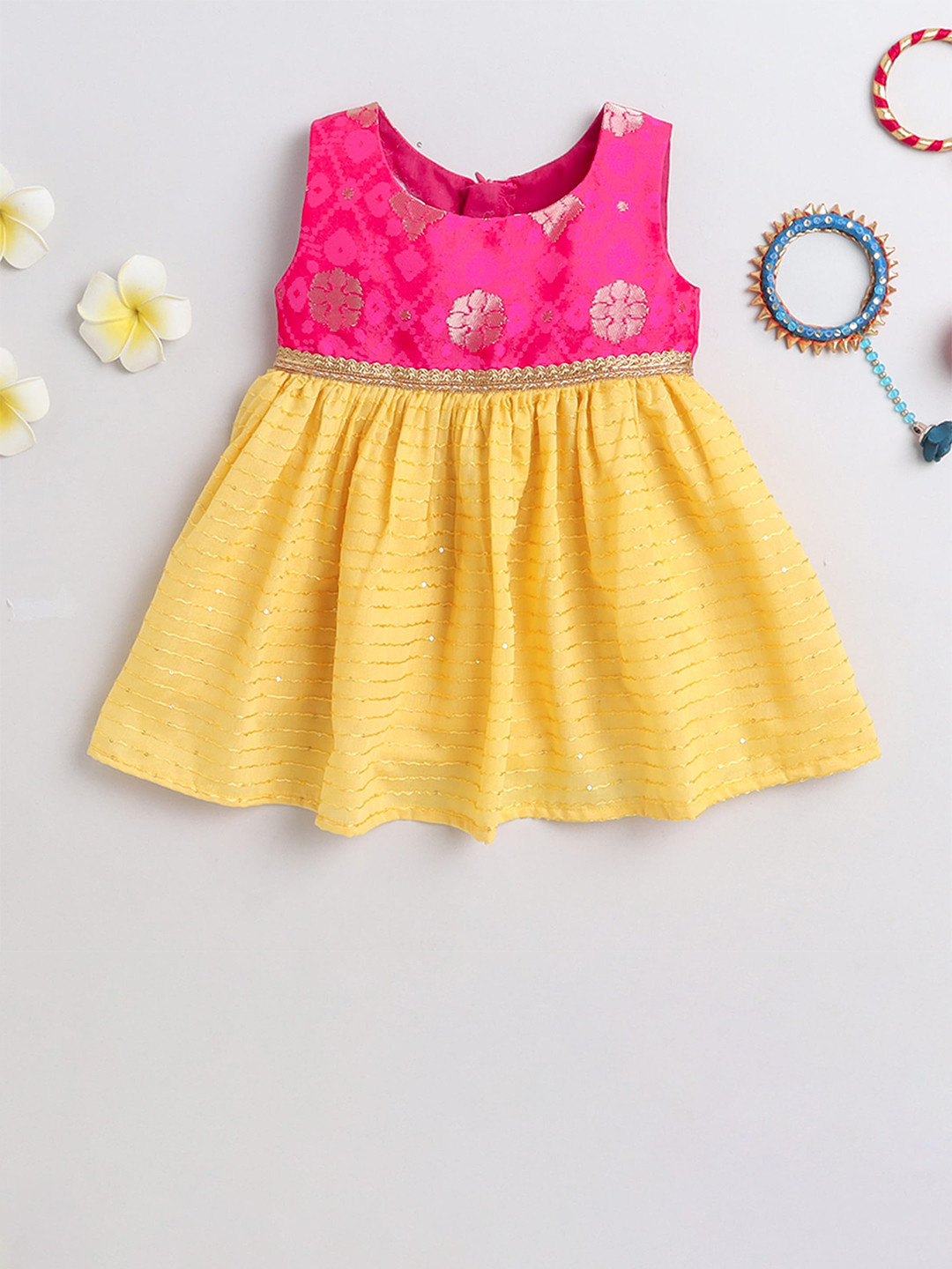 

MANY FROCKS & Infants Floral Woven Design Round Neck Gathered Cotton Fit & Flare Dress, Pink
