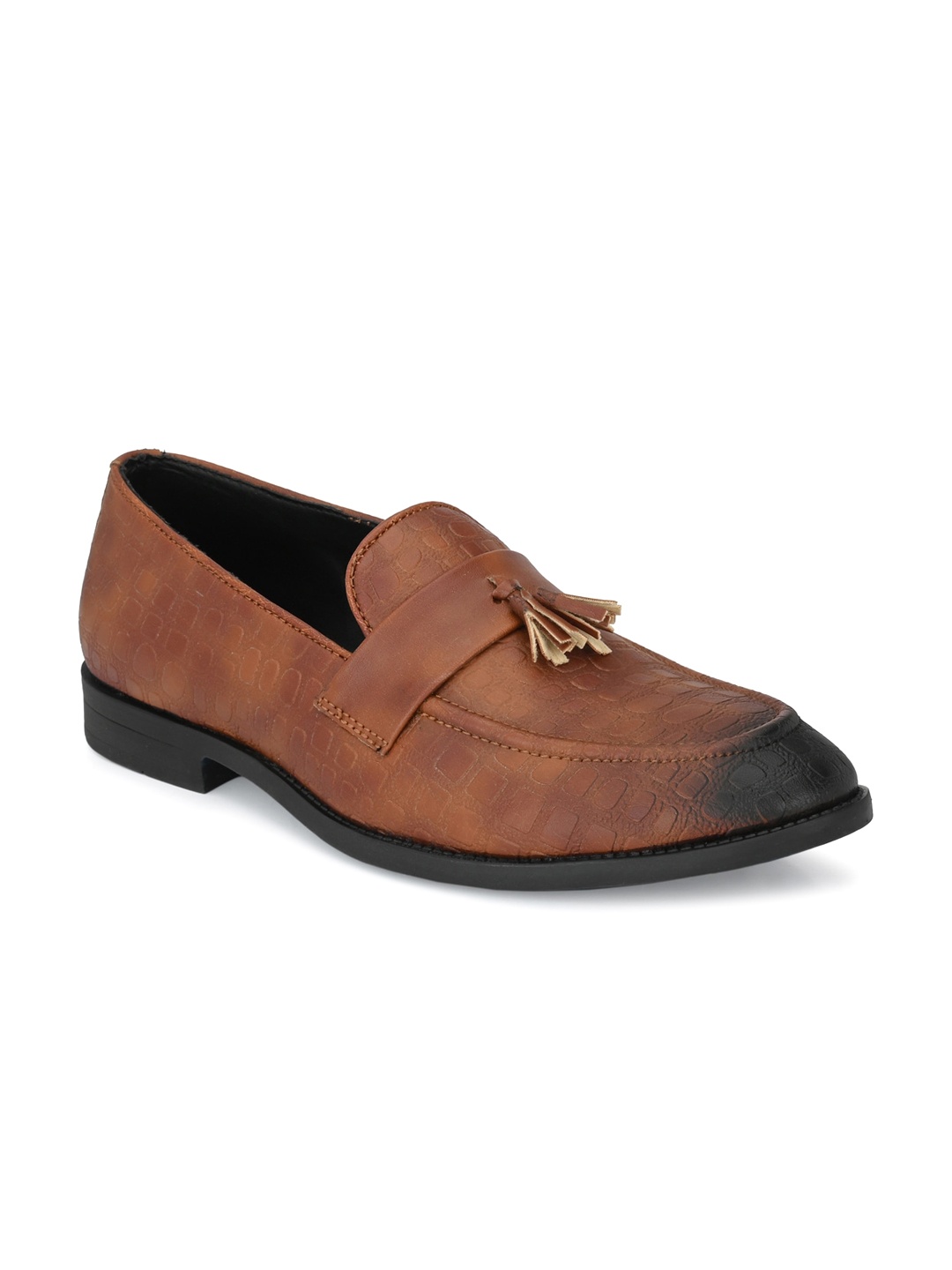 

ATTITUDIST Men Textured Tasselled Formal Loafers, Tan