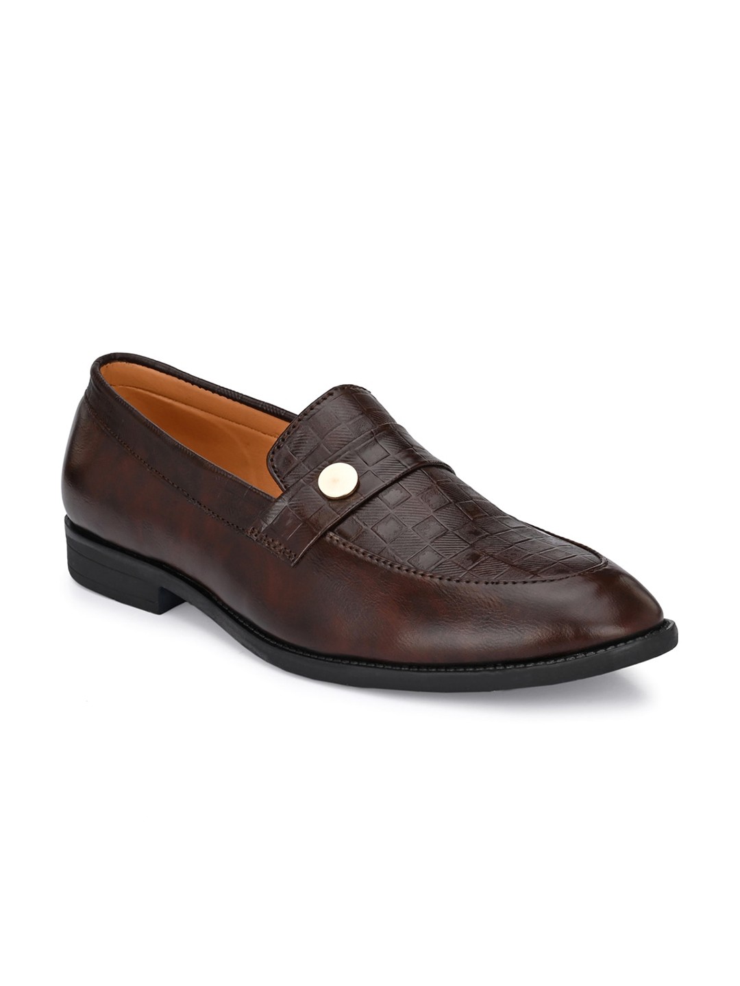 

ATTITUDIST Men Textured Formal Loafers, Brown