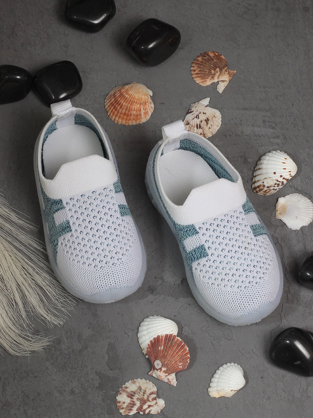 

Lil Lollipop Kids Textured Lightweight Slip-On Sneakers With LED Lights, White