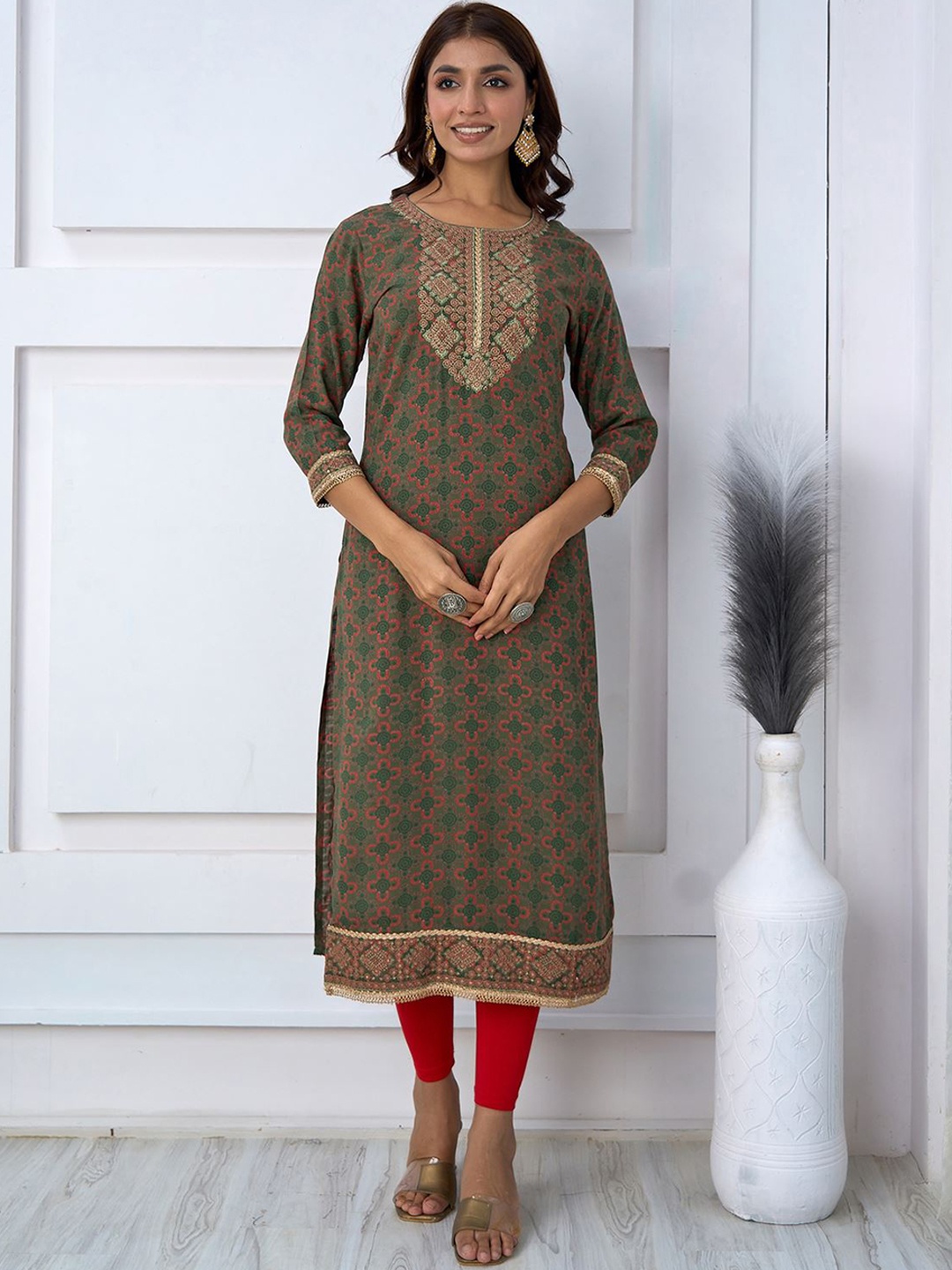 

KALINI Ethnic Motifs Printed Thread Work Kurta, Olive