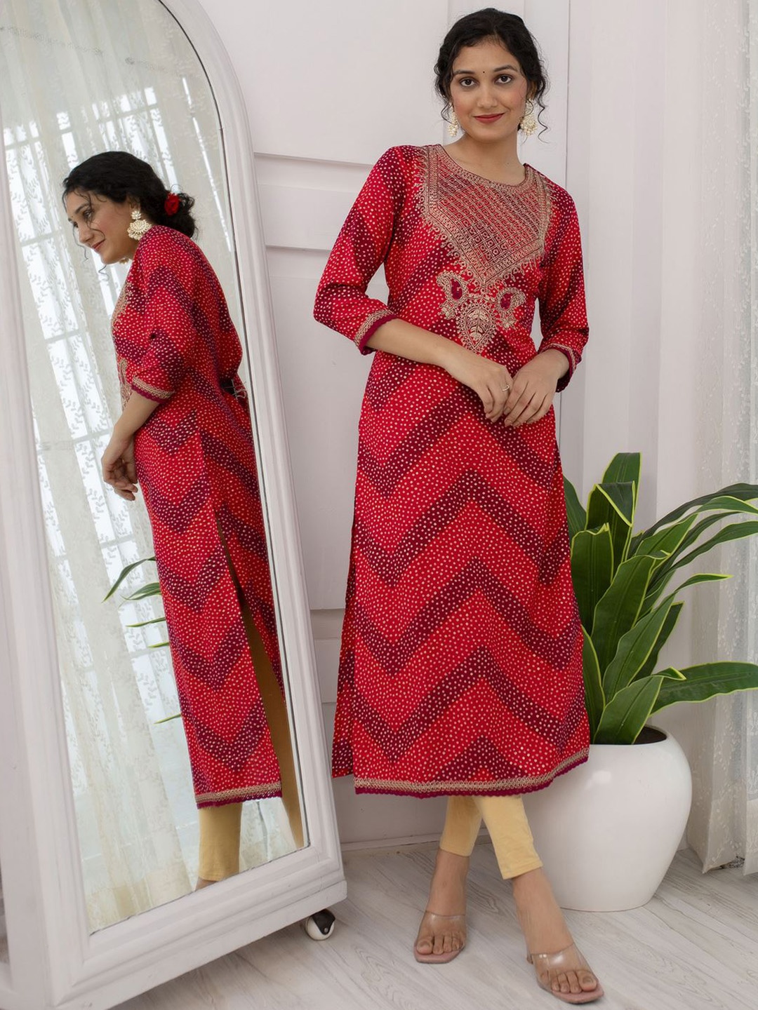 

KALINI Bandhani Printed Thread Work Detail Straight Kurta, Maroon