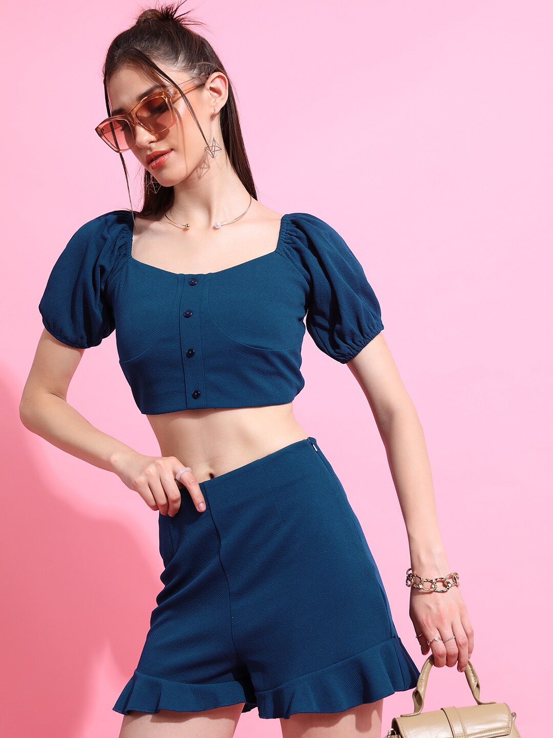 

Tokyo Talkies Teal Puff Sleeves Crop Top With Shorts