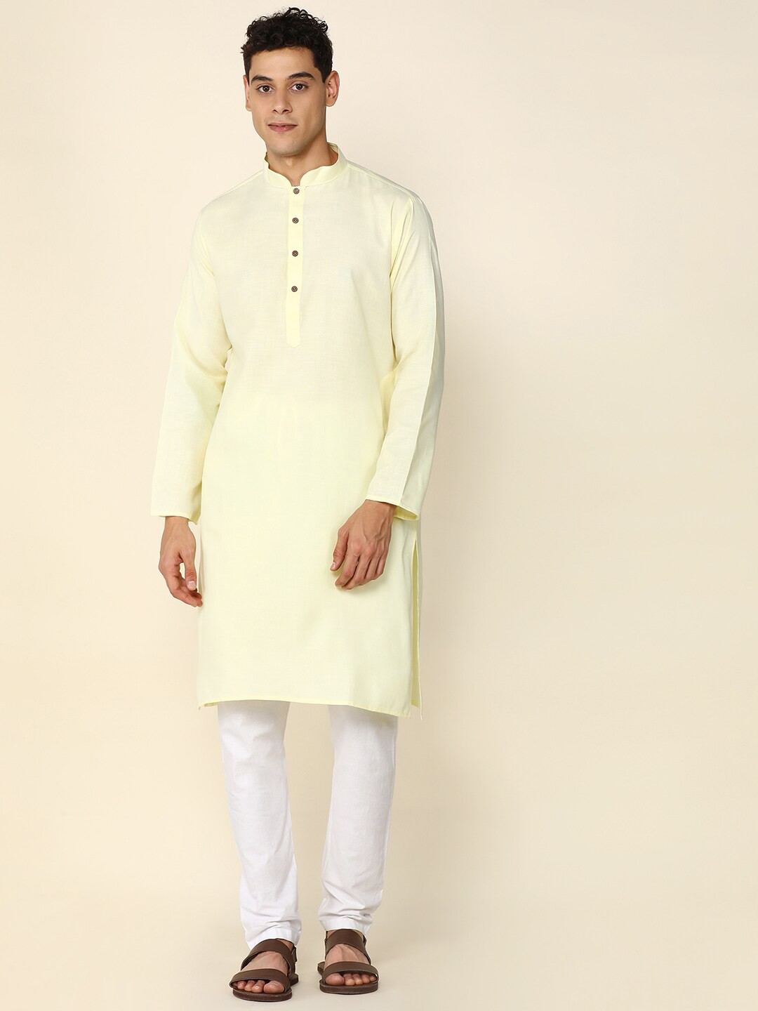 

Anubhutee Mandarin Collar Straight Kurta with Pyjamas, Yellow