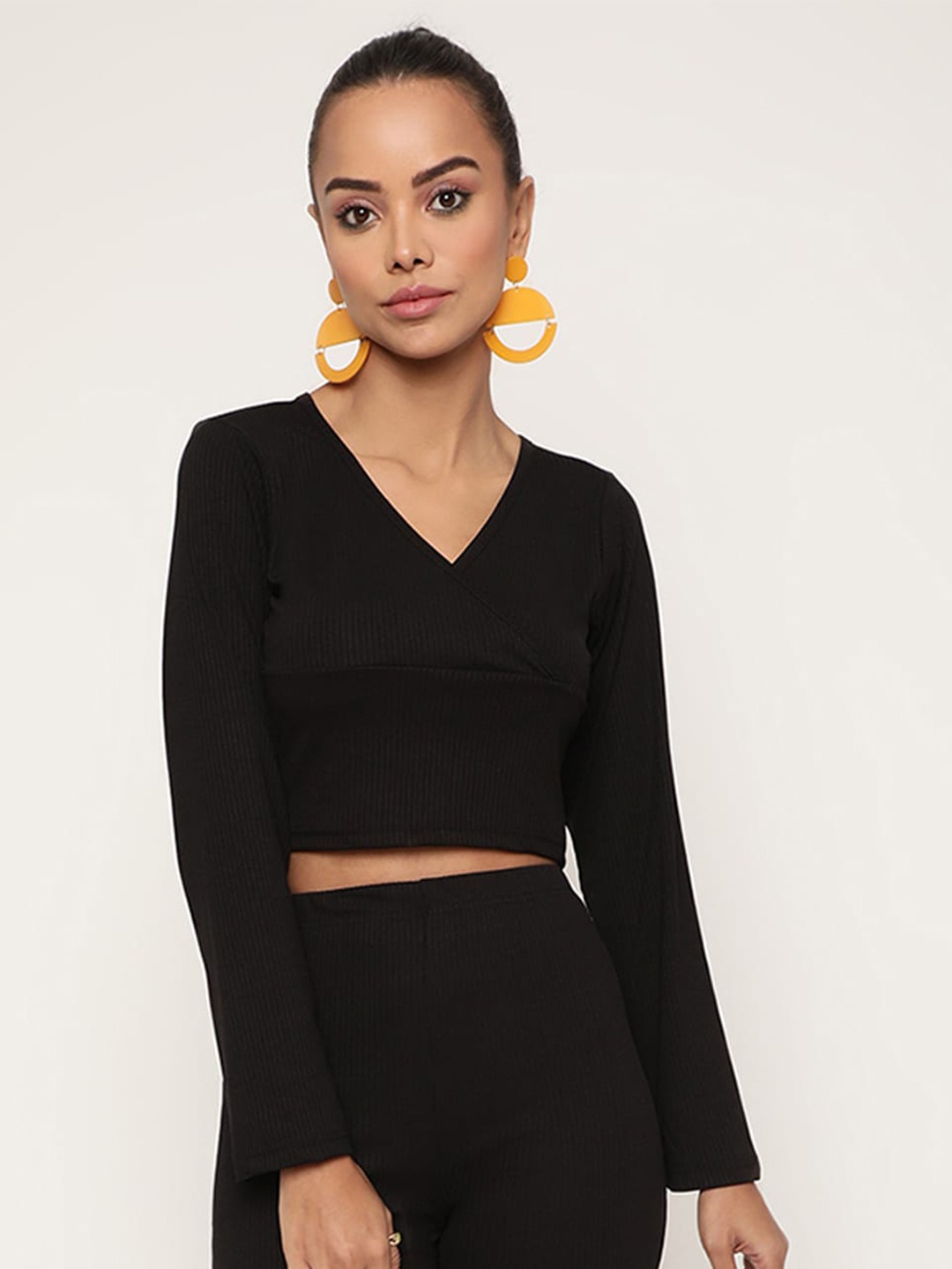 

BAESD V-Neck Long Sleeve Crop Top, Black