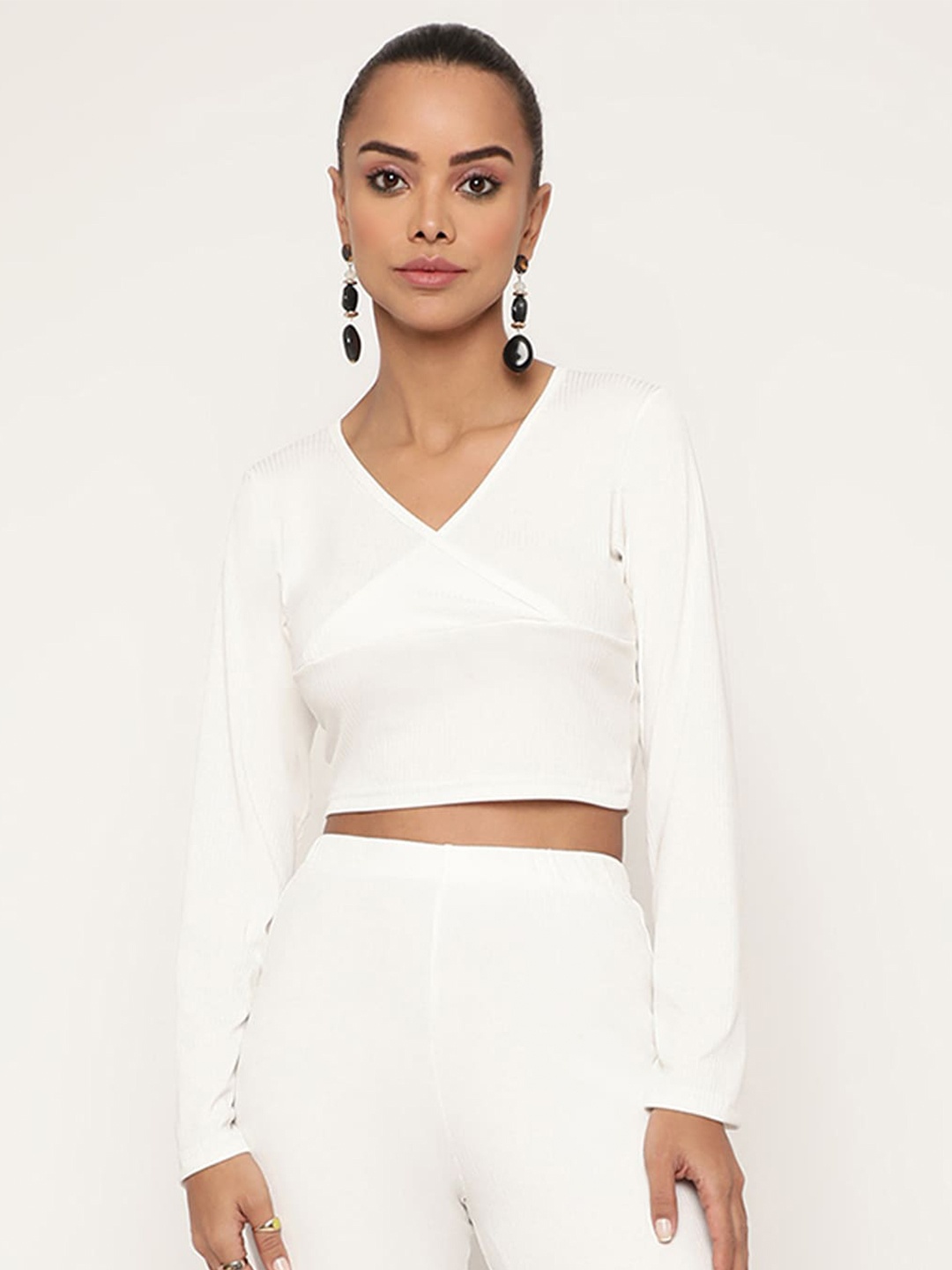 

BAESD V-Neck Long Sleeve Crop Top, White