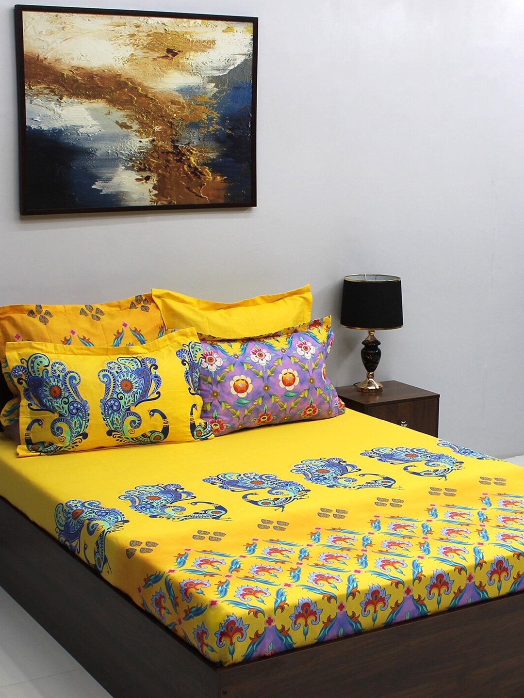 

BOMBAY DYEING Celebrating India Yellow & Blue Printed Cotton 210 TC King Bedsheet Set