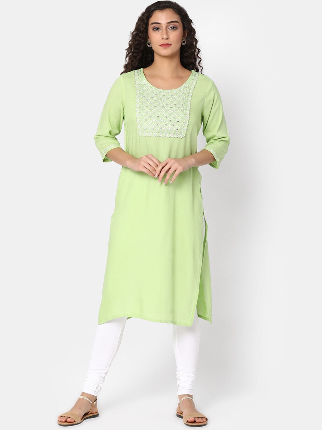 

V-Mart Yoke Design Thread Work Round Neck Straight Kurta, Green