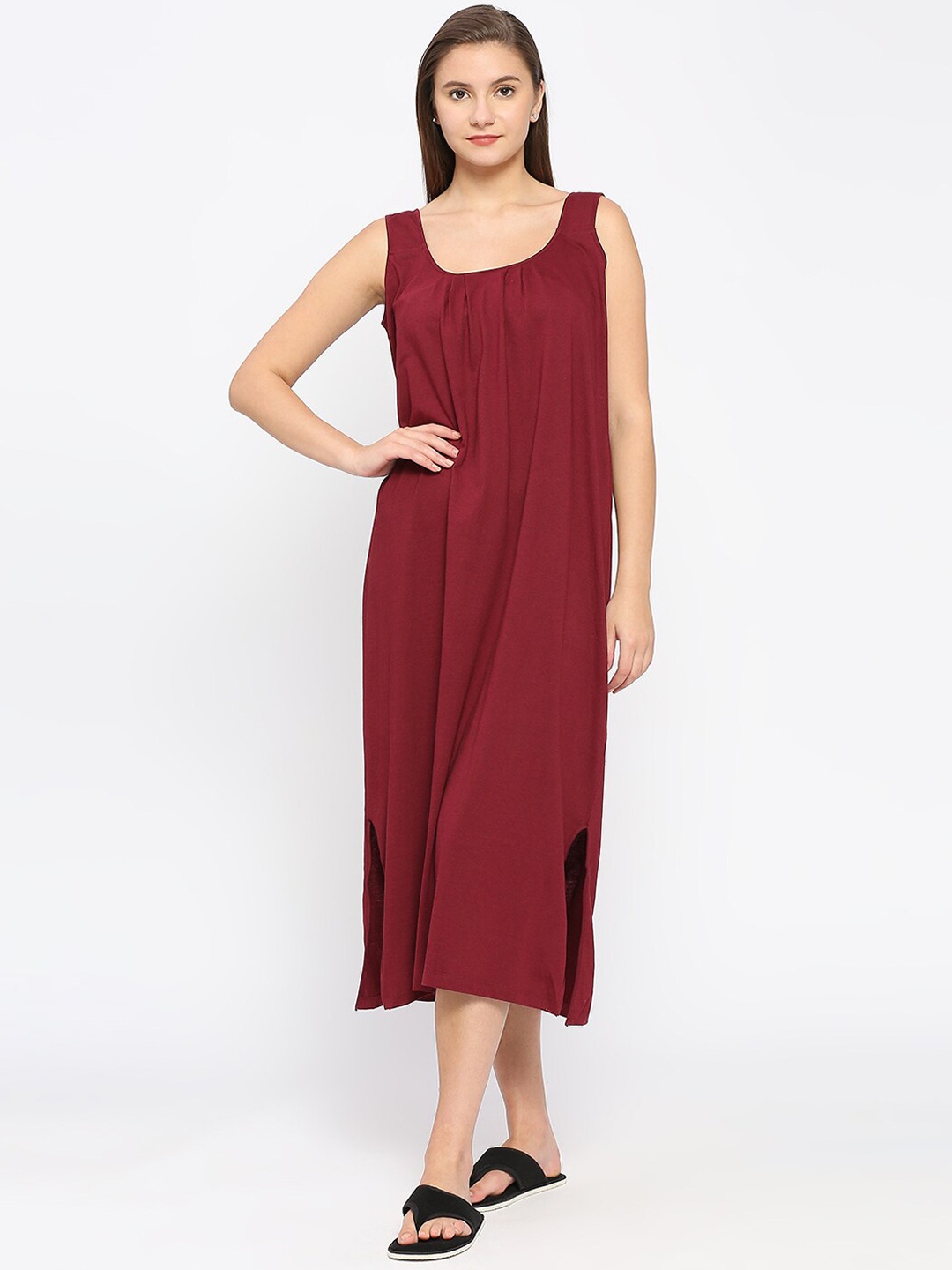 

RedRose Round Neck Cotton Nighty Slip, Maroon