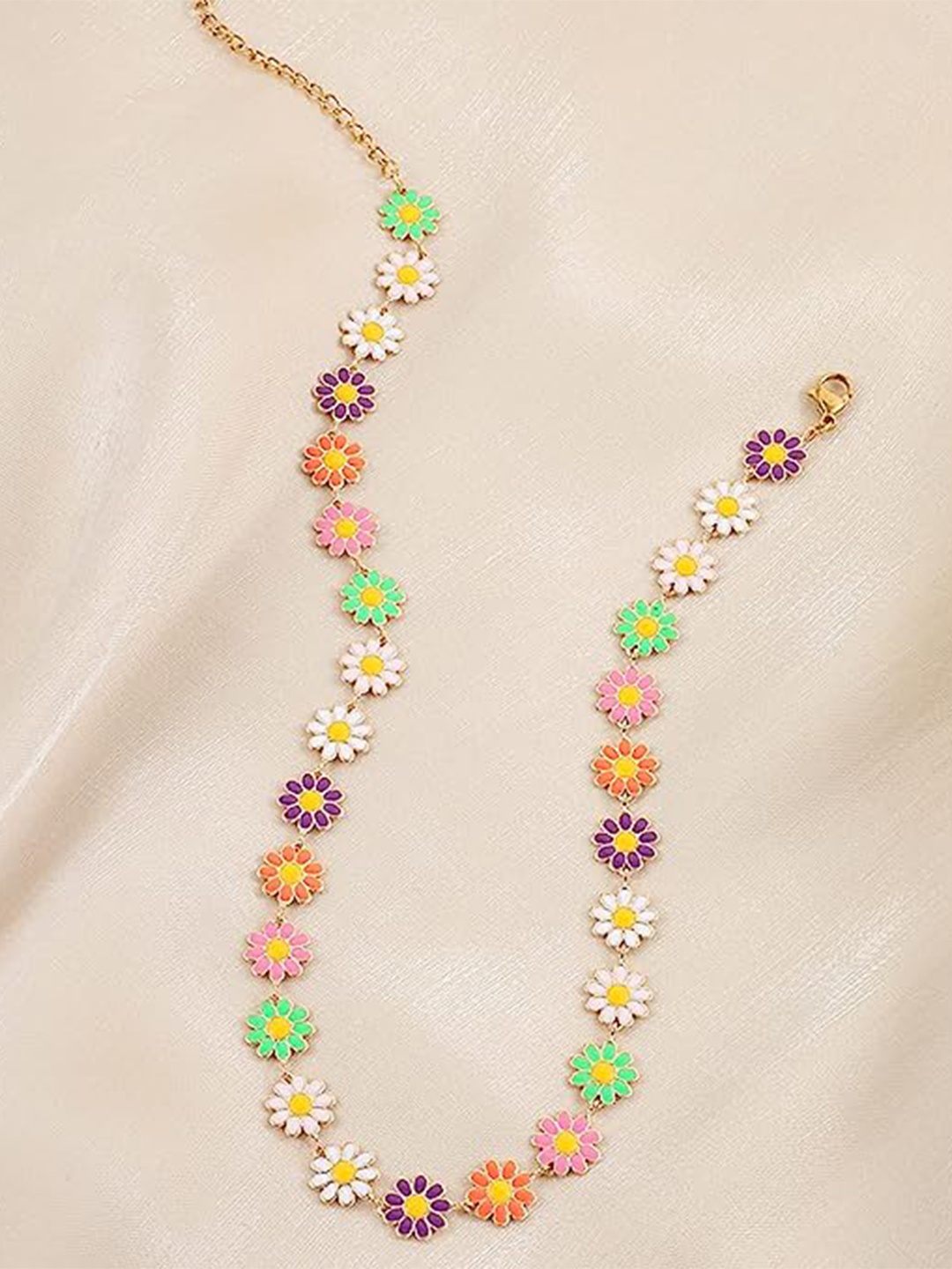 

EL REGALO Stone Studded Minimal Necklace, Gold