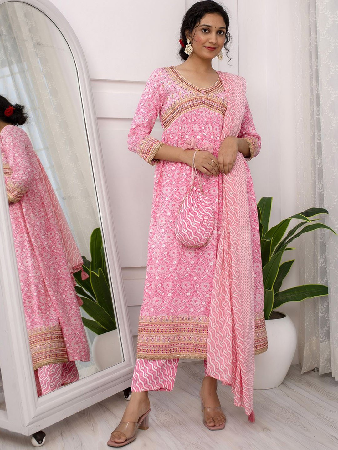 

KALINI Floral Printed Pleated Empire Beads and Stones Kurta Set With Dupatta, Pink