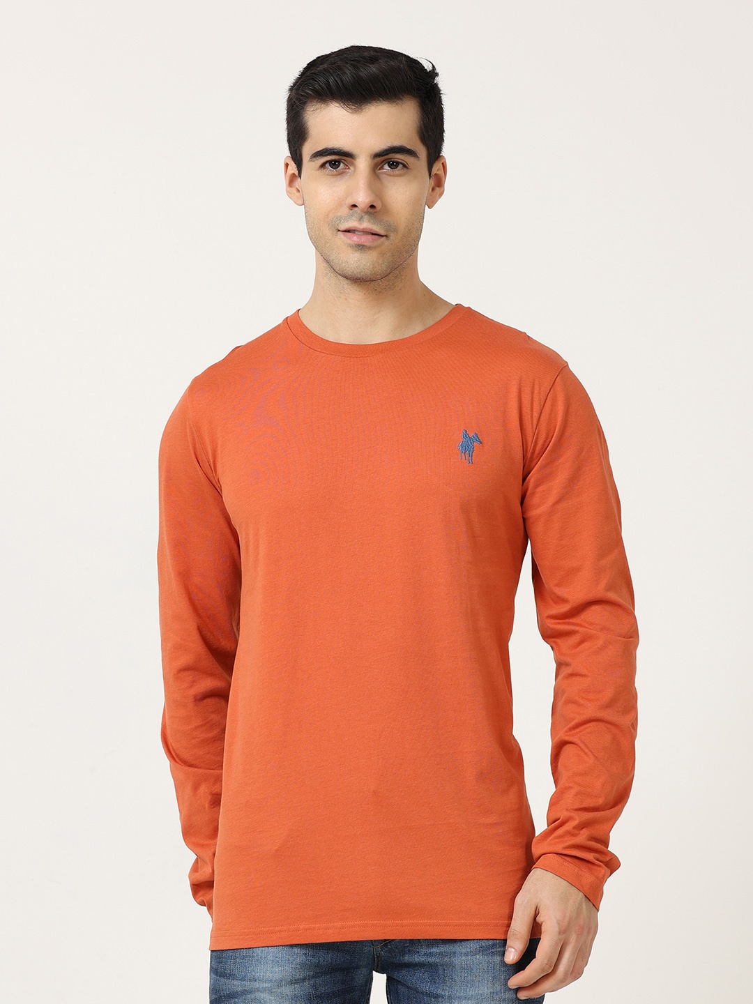 

Masculino Latino Round Neck Regular Fit Cotton T-shirt, Rust