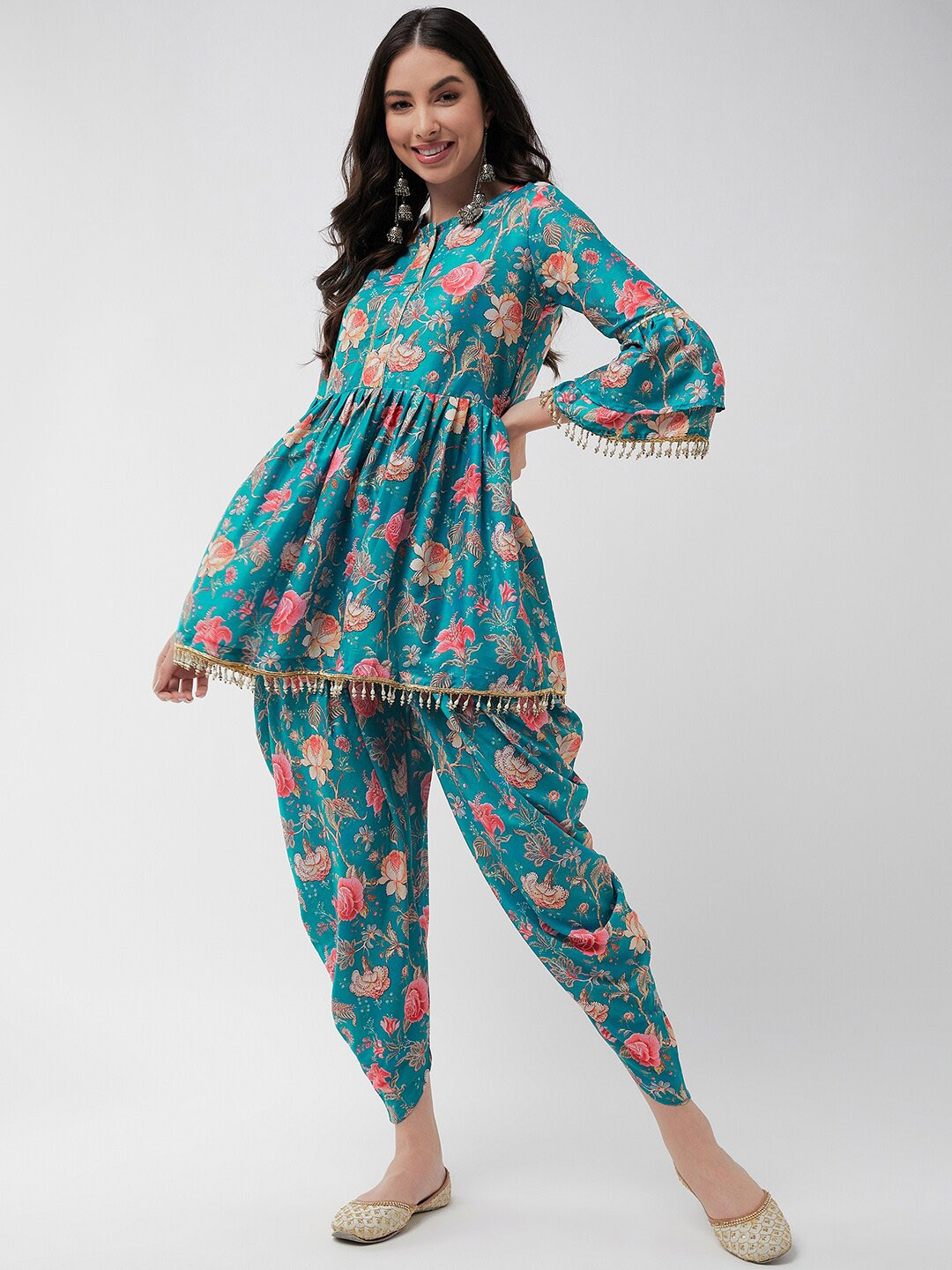 

Pannkh Floral Printed Gotta Patti Detailed A-Line Kurti with Dhoti Pants, Blue