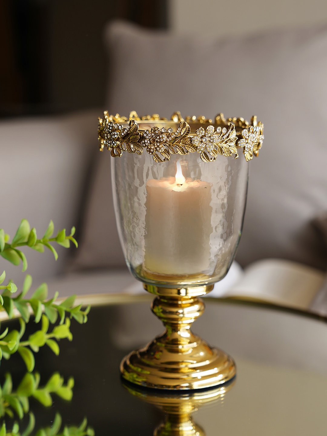 

Pure Home and Living Textured Tea Light Holder, Gold