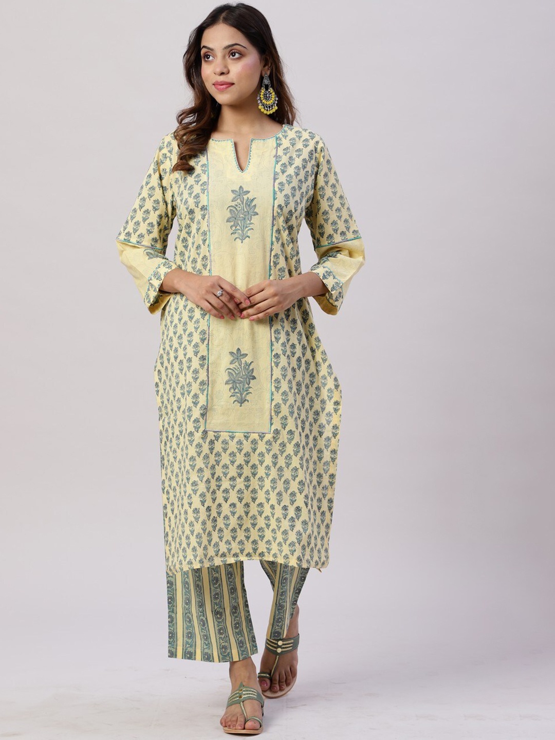 

Spring Soul Floral Printed Regular Pure Cotton Kurta With Trousers, Yellow