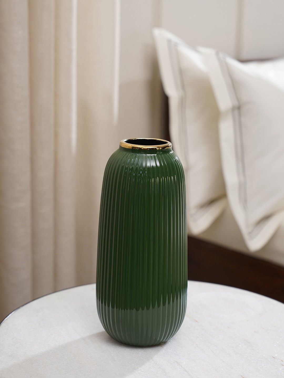 

Pure Home and Living Green Ribbed Ceramic Vase