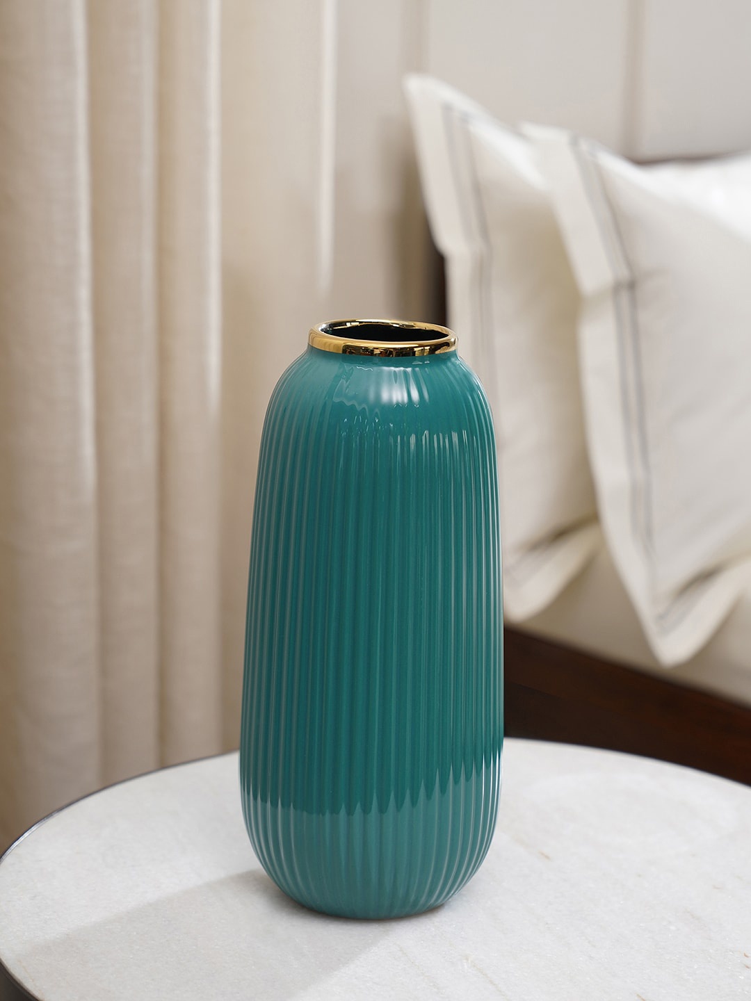

Pure Home and Living Blue Textured Ceramic Vases