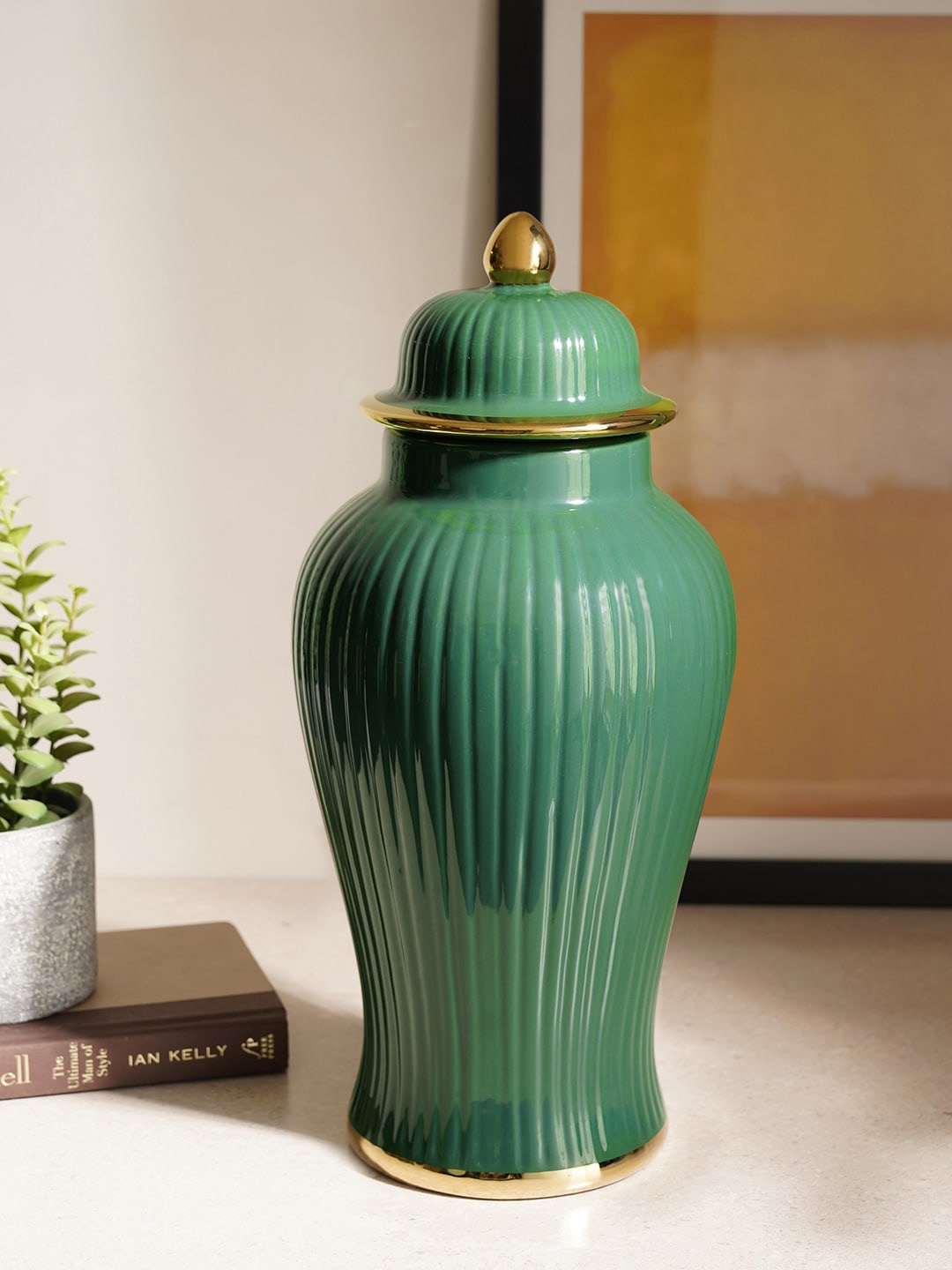 

Pure Home and Living Green Ribbed Ceramic Showpiece