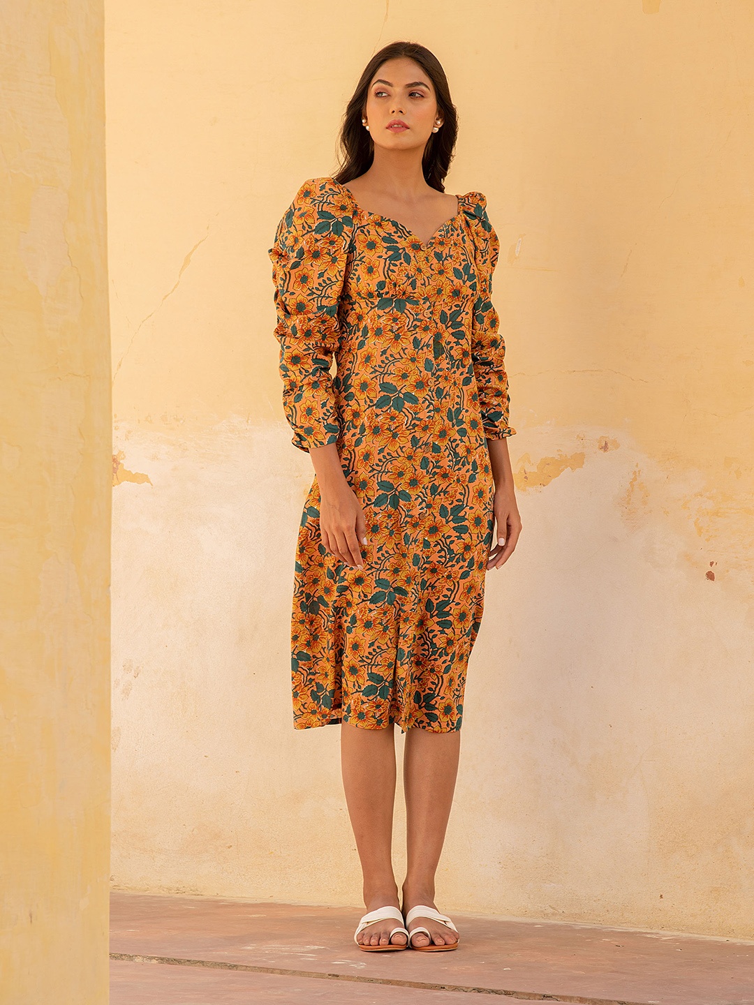 

KAORI BY SHREYA AGARWAL Floral Printed Puff Sleeves Cotton A-Line Midi Dress, Peach