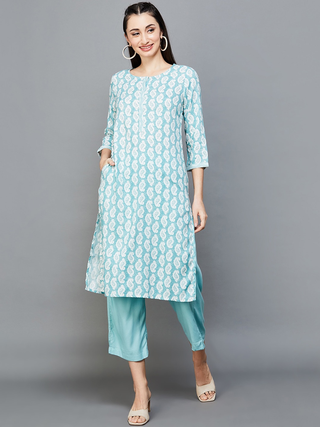 

Melange by Lifestyle Ethnic Motifs Printed Regular Kurta with Trousers, Blue