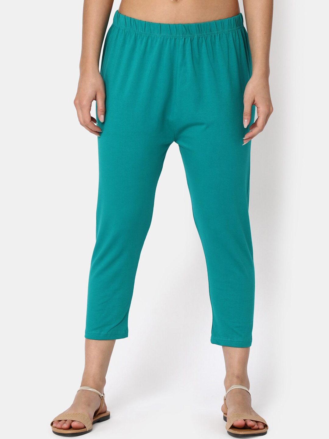 

V-Mart Women Three-Fourth Length Leggings, Green