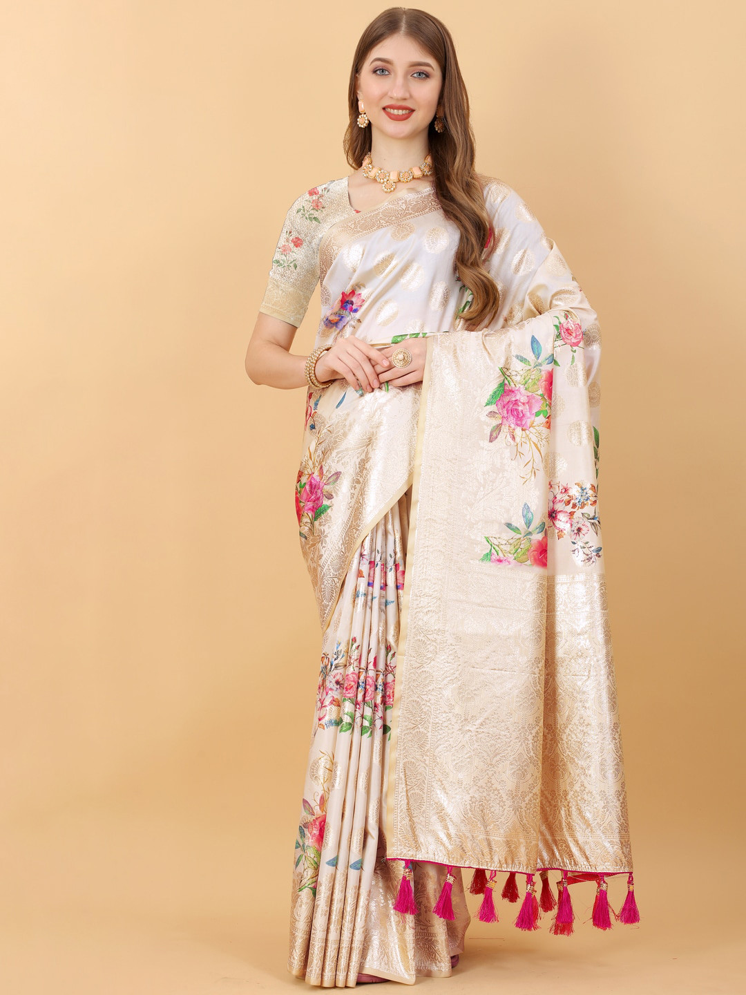 

JATRIQQ Floral Printed Zari Pure Silk Saree, Cream