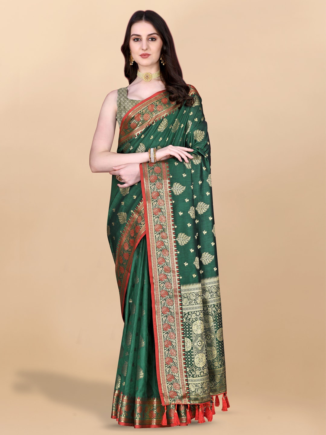 

JATRIQQ Ethnic Motifs Woven Design Zari Saree, Green