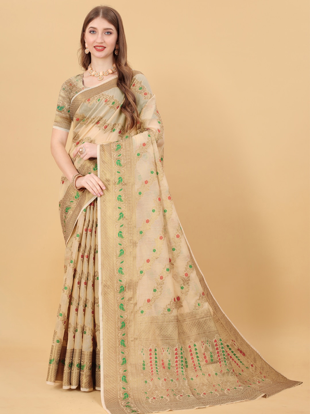 

JATRIQQ Floral Woven Design Zari Saree, Cream