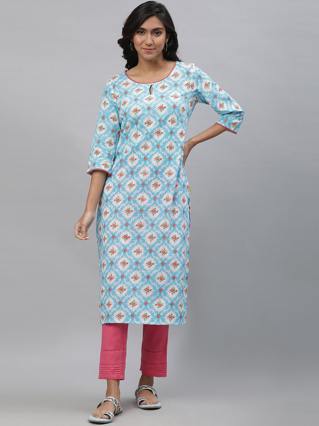 

AURELIA Floral Printed Keyhole Neck Lace-Insert Straight Pure Cotton Kurta, Blue