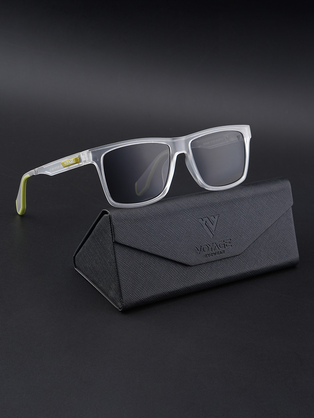 

Voyage Unisex Wayfarer Polarised and UV Protected Lens Sunglasses, Black