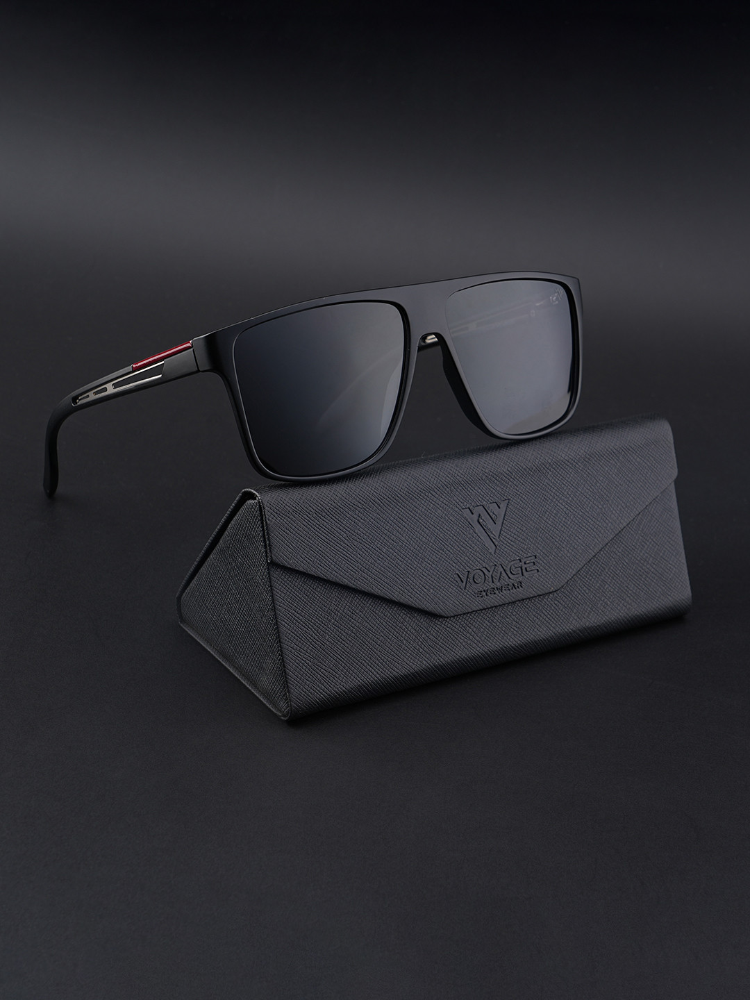 

Voyage Unisex Wayfarer Sunglasses with Polarised and UV Protected Lens TR8100PMG4307, Black