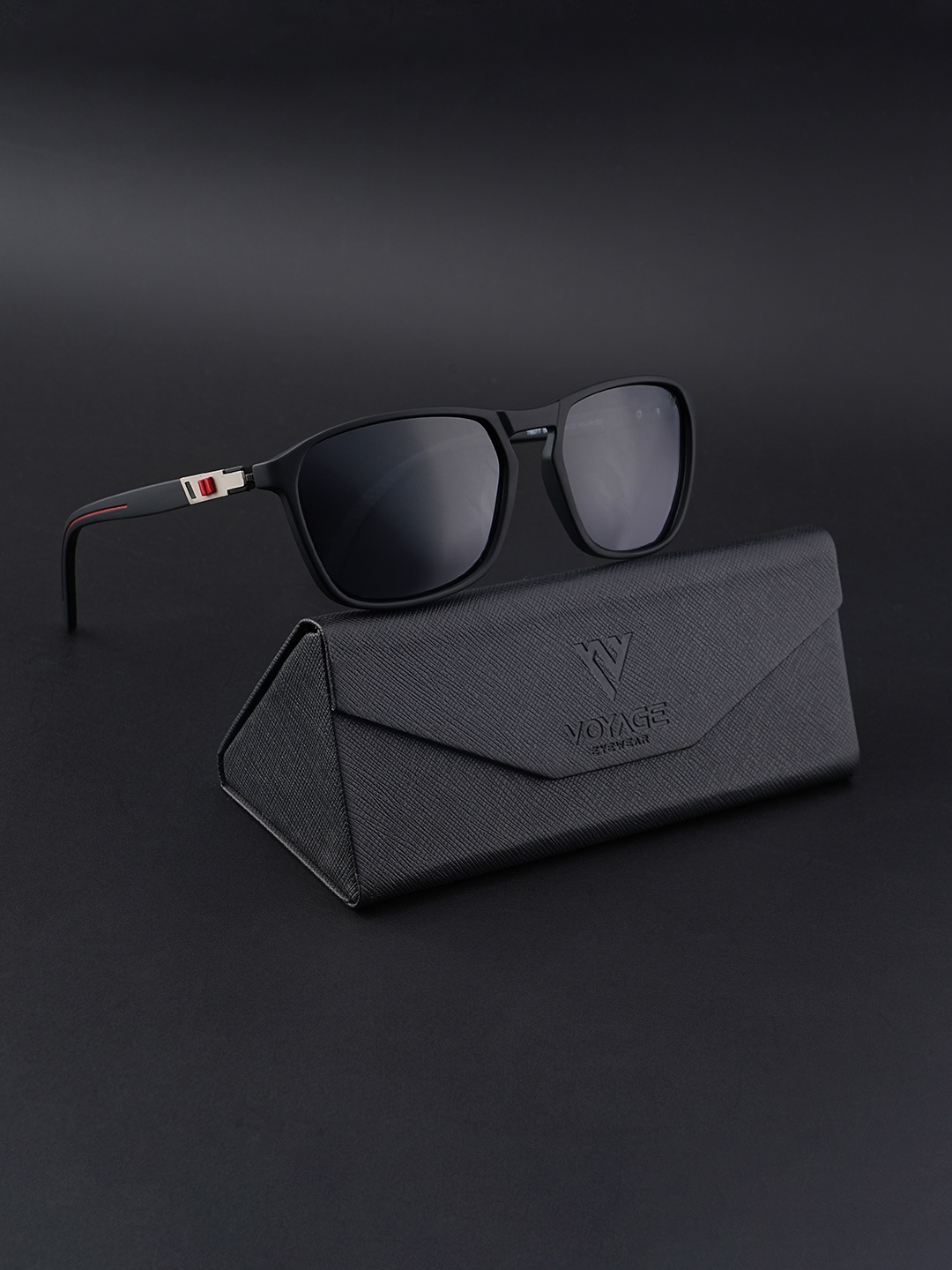 

Voyage Unisex Black Lens & Black Wayfarer Sunglasses with Polarised and UV Protected Lens