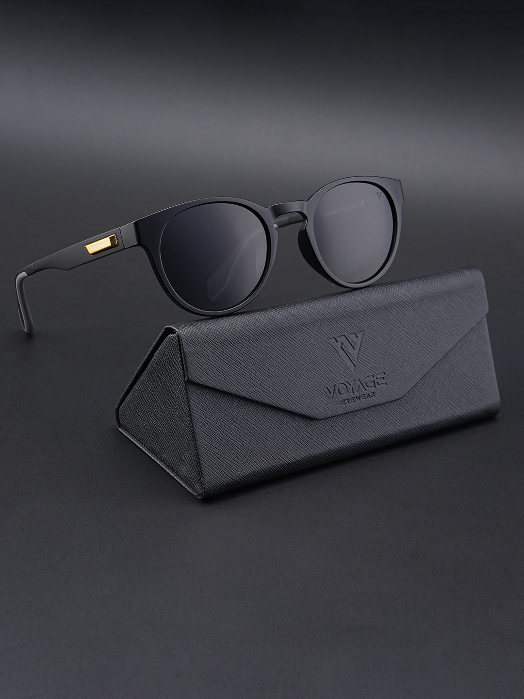 

Voyage Unisex Black Lens & Black Round Sunglasses with Polarised and UV Protected Lens