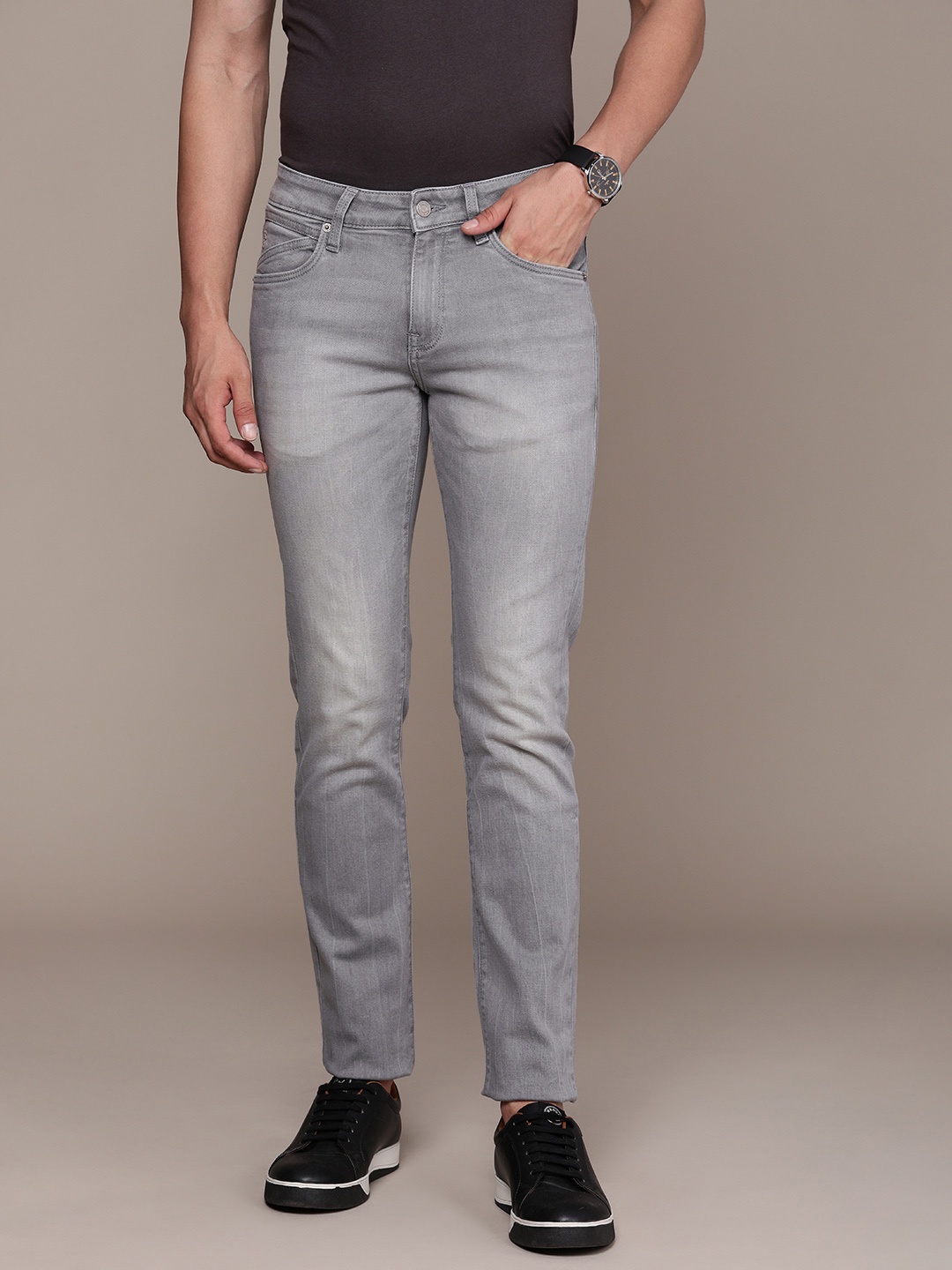 

French Connection Men Heavy Fade Stretchable Jeans, Grey