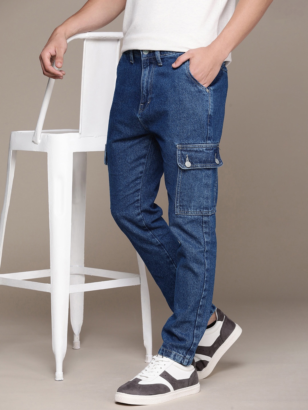 

FCUK Men Pure Cotton Mid-Rise Comfy Tapered Fit Light Fade Jeans, Blue