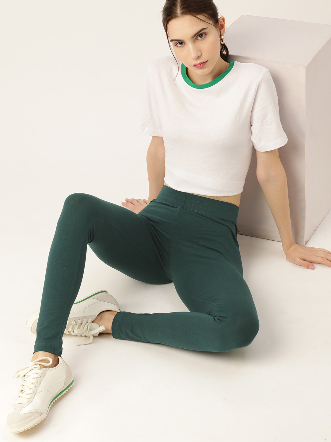 

DressBerry Ankle Length Leggings, Green