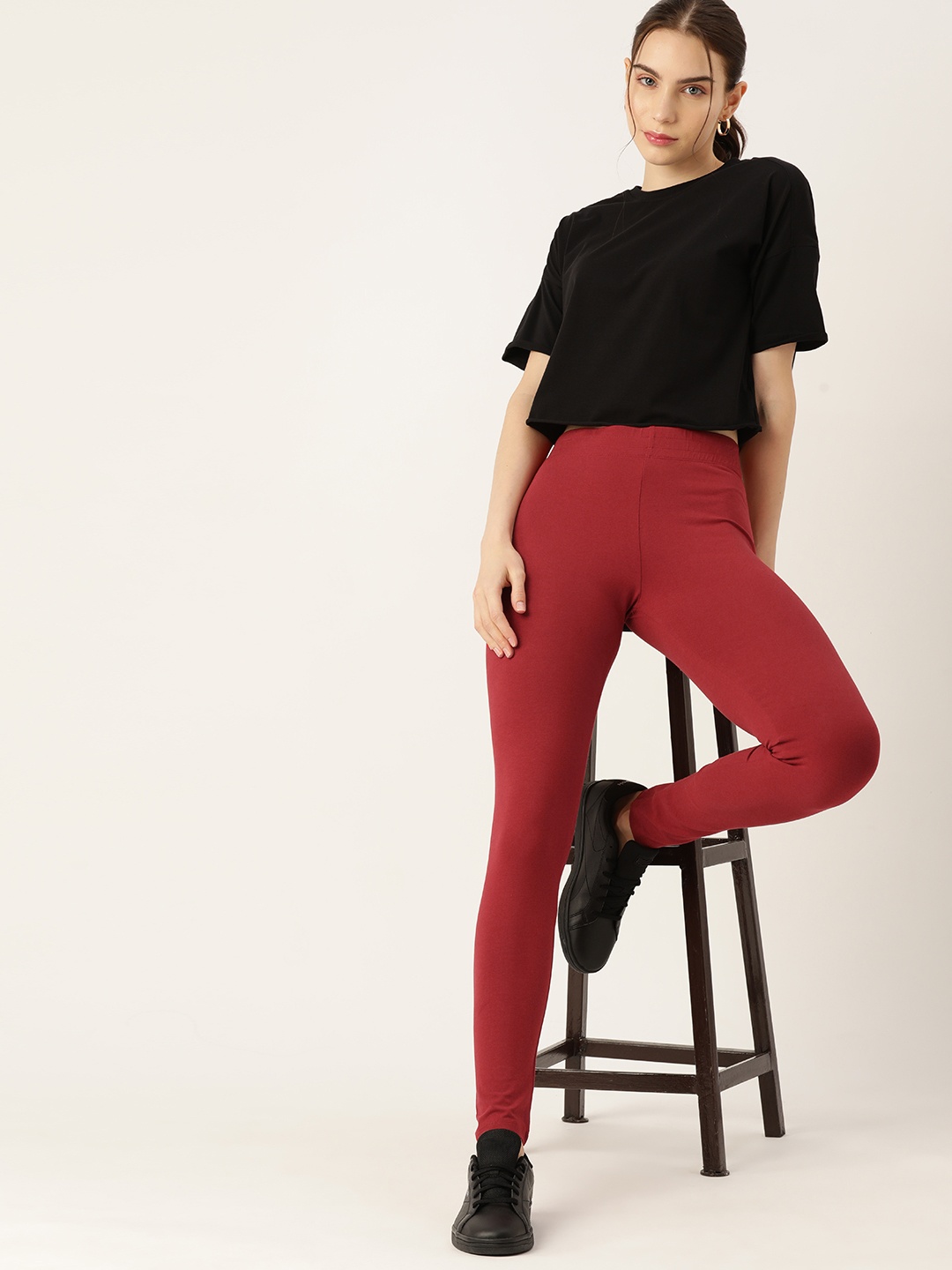 

DressBerry Women Solid Ankle Length Tights, Red
