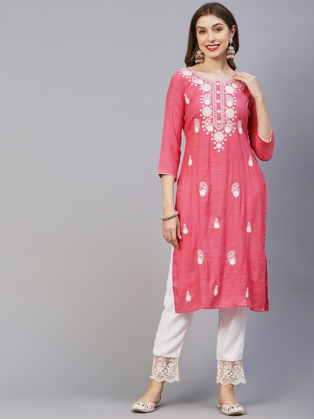 

FASHOR Pink Ethnic Motifs Thread Detail Straight Kurta