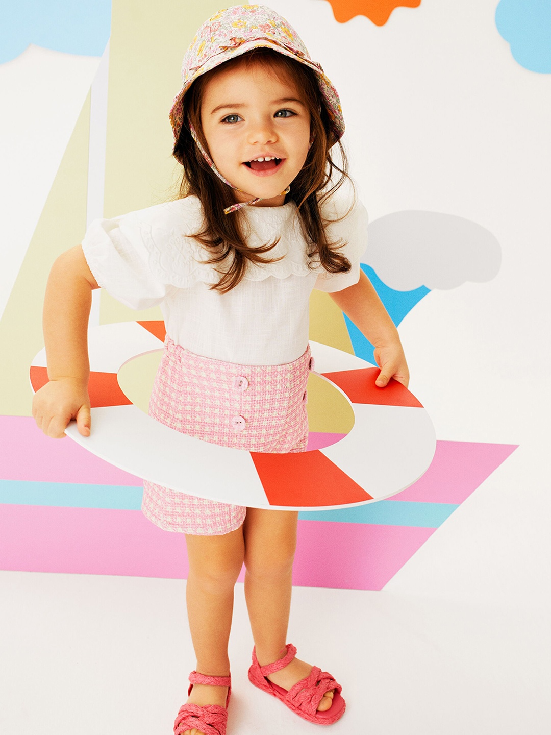 

Koton Girls Mid Rise Shorts, Pink