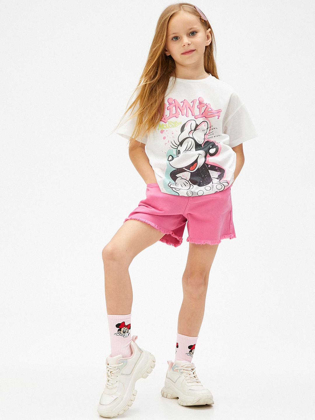 

Koton Girls Frayed Pure Cotton Denim Shorts, Pink