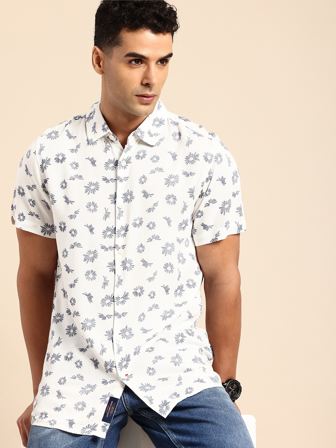 

Being Human Slim Fit Floral Printed Casual Shirt, White