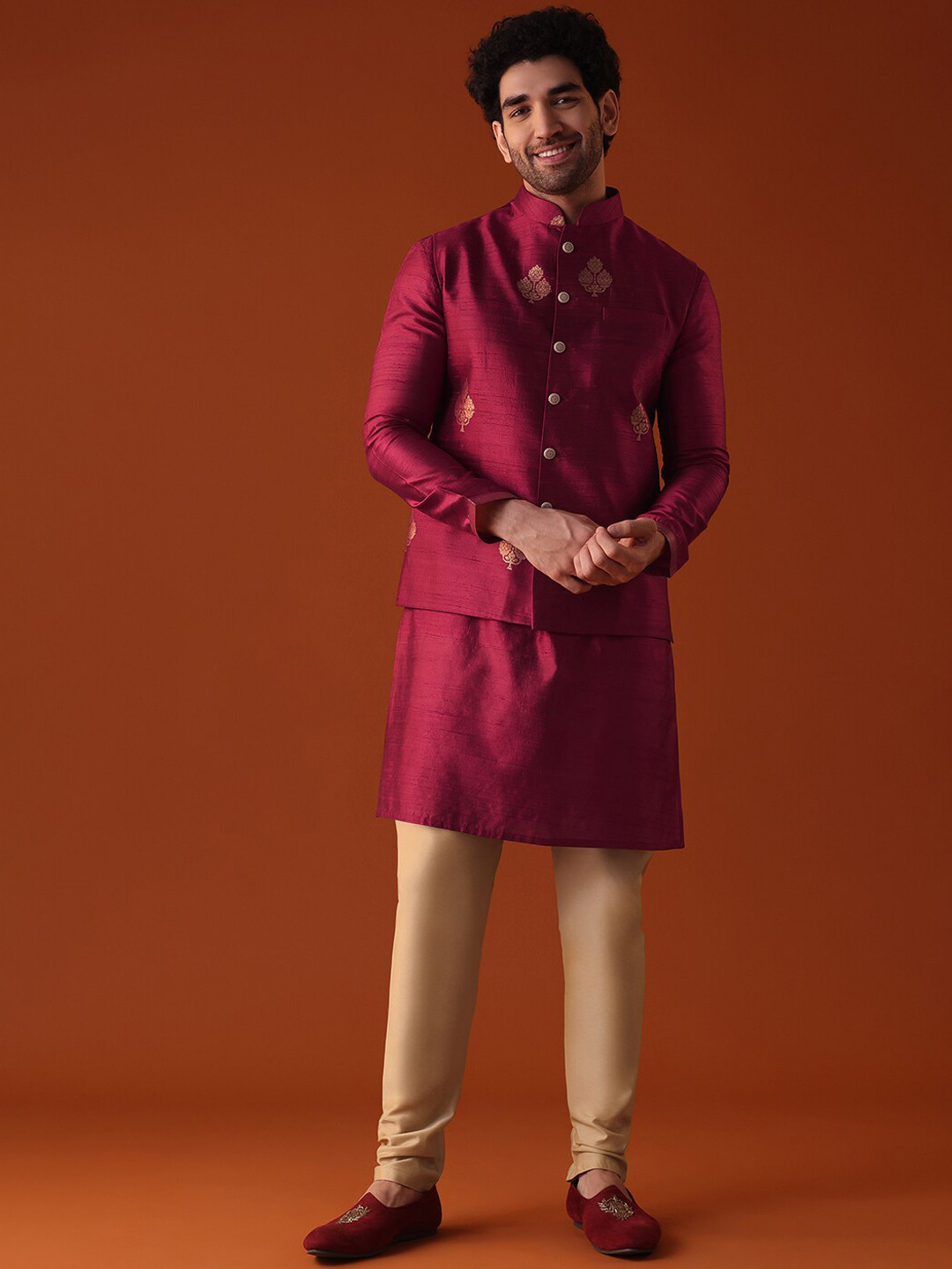 

KALKI Fashion Mandrain Collar Long Sleeves Dupion Silk Kurta With Pyjamas & Nehru Jacket, Red
