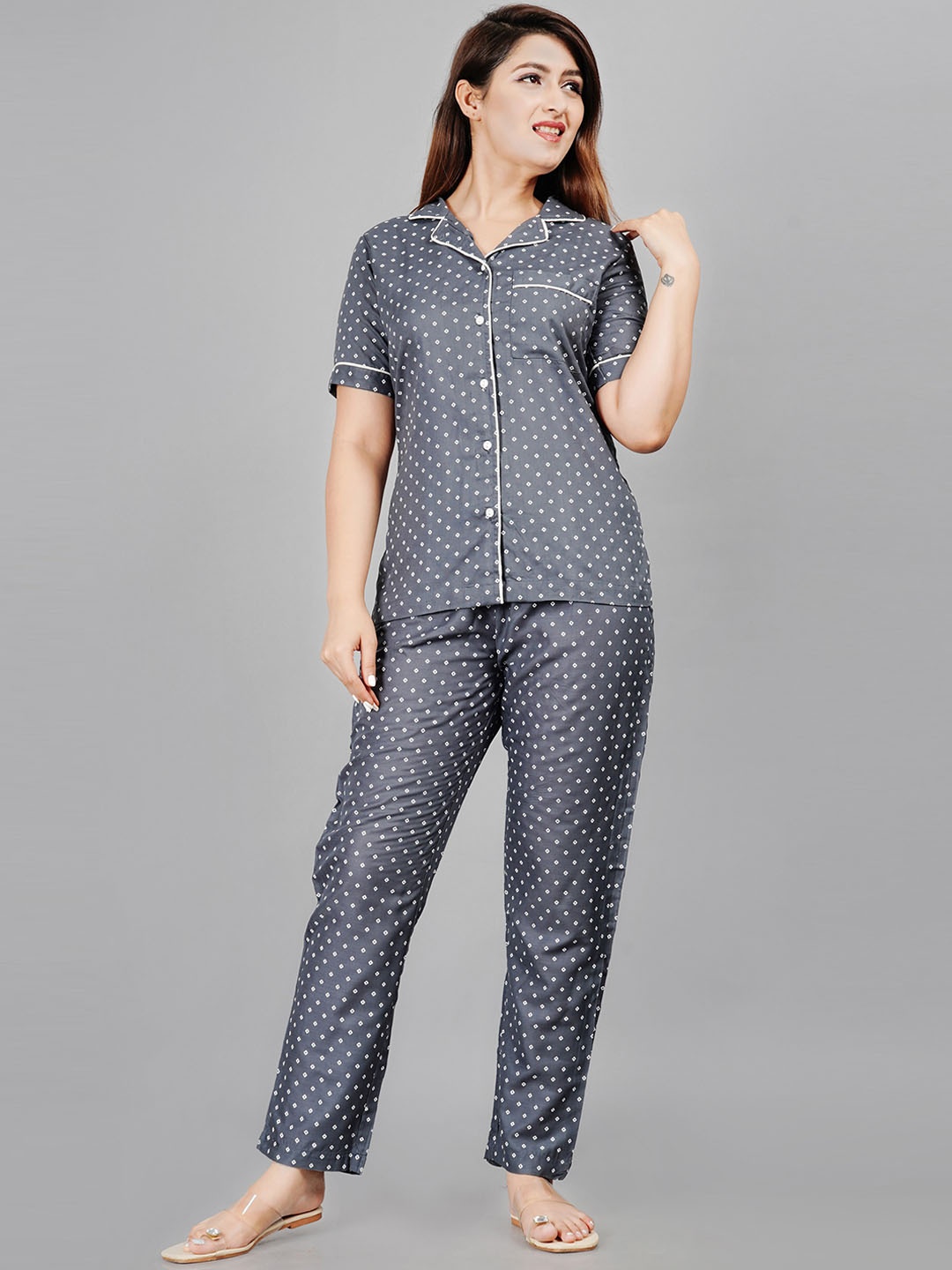 

TREND ME Polka Dots Printed Pure Cotton Night suit, Grey