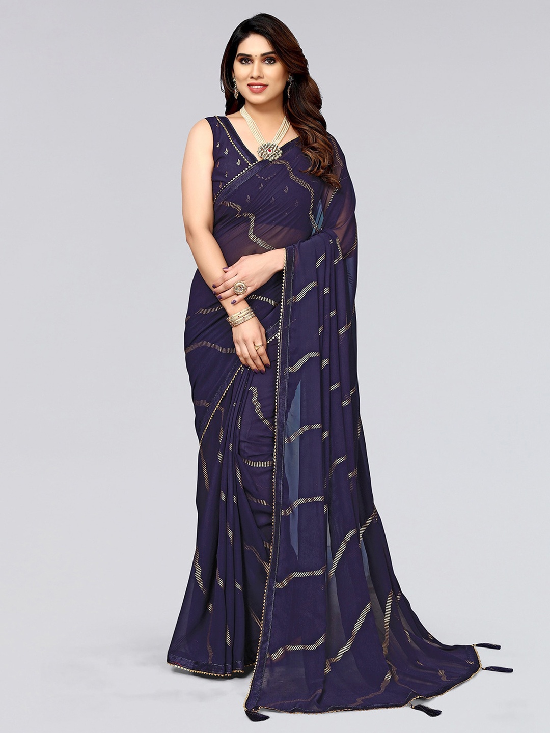 

SIRIL Striped Printed Gotta Patti Embellished Detail Saree, Navy blue