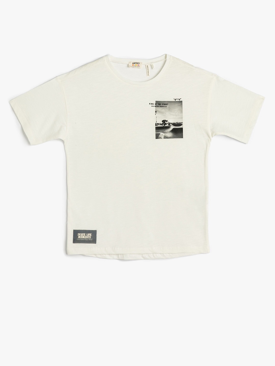 

Koton Boys Graphic Printed Pure Cotton T-shirt, Off white