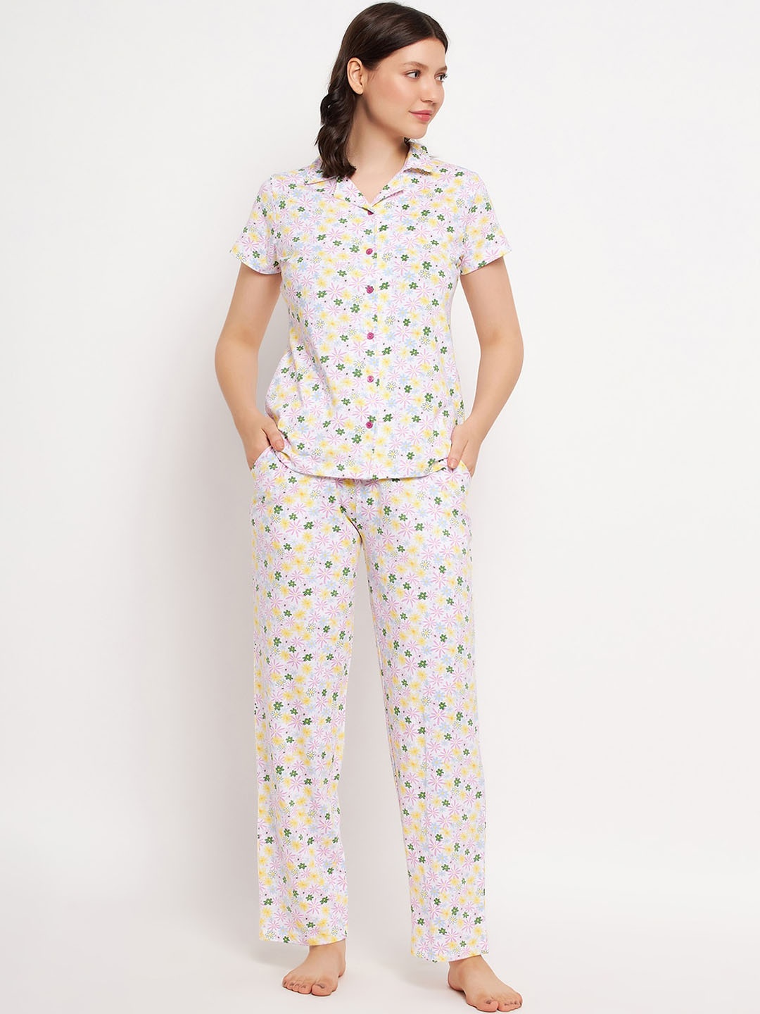 

Clovia Floral Printed Night suit, White