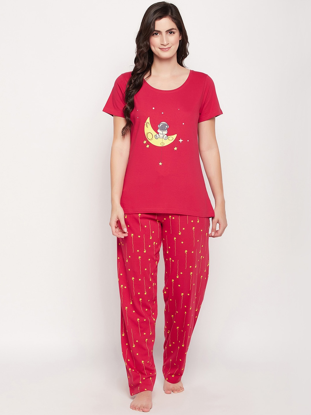 

Clovia Red & Yellow Graphic Printed Round Neck Night Suit, Pink